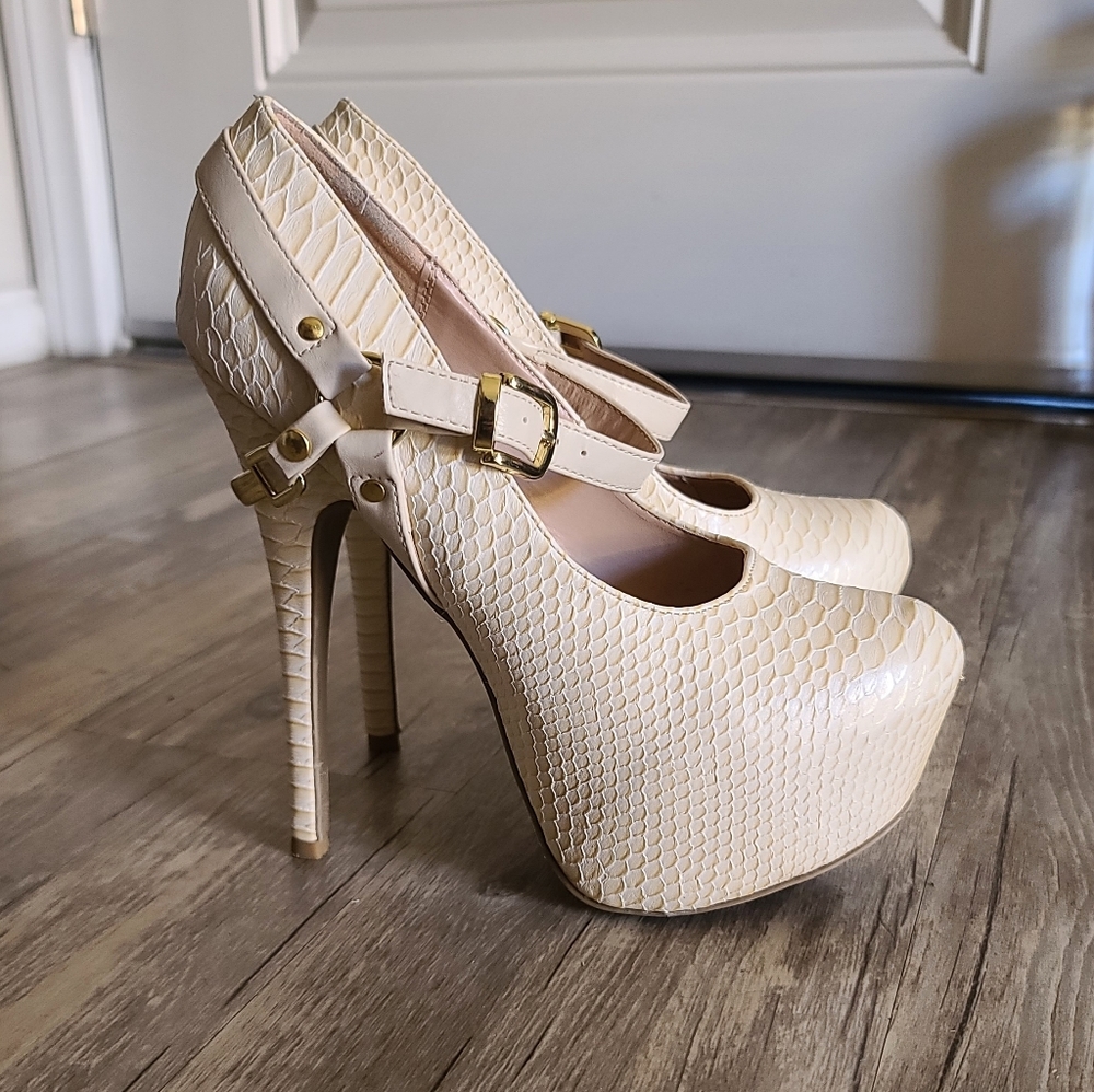 Scene Stilettos